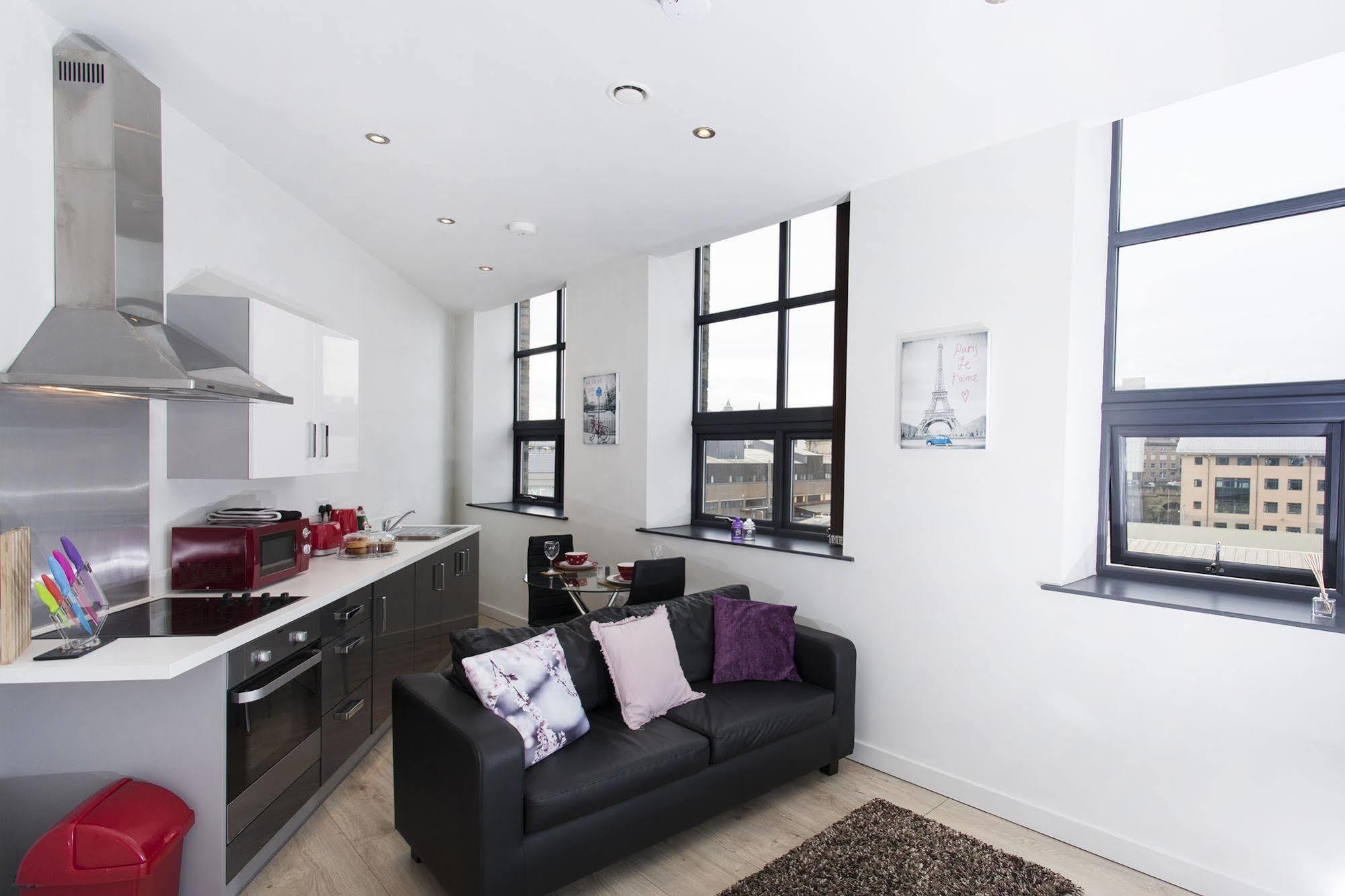 Orchard & Avenue Serviced Apartments Bradford  Exterior photo
