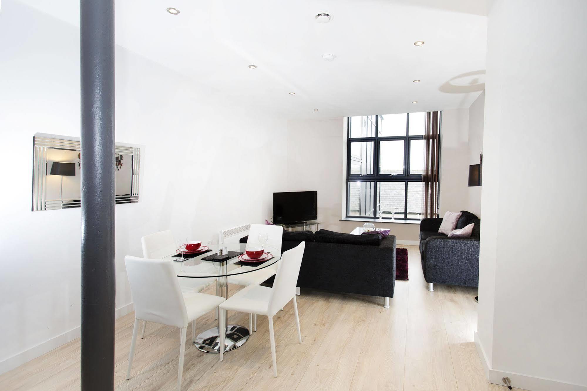 Orchard & Avenue Serviced Apartments Bradford  Exterior photo